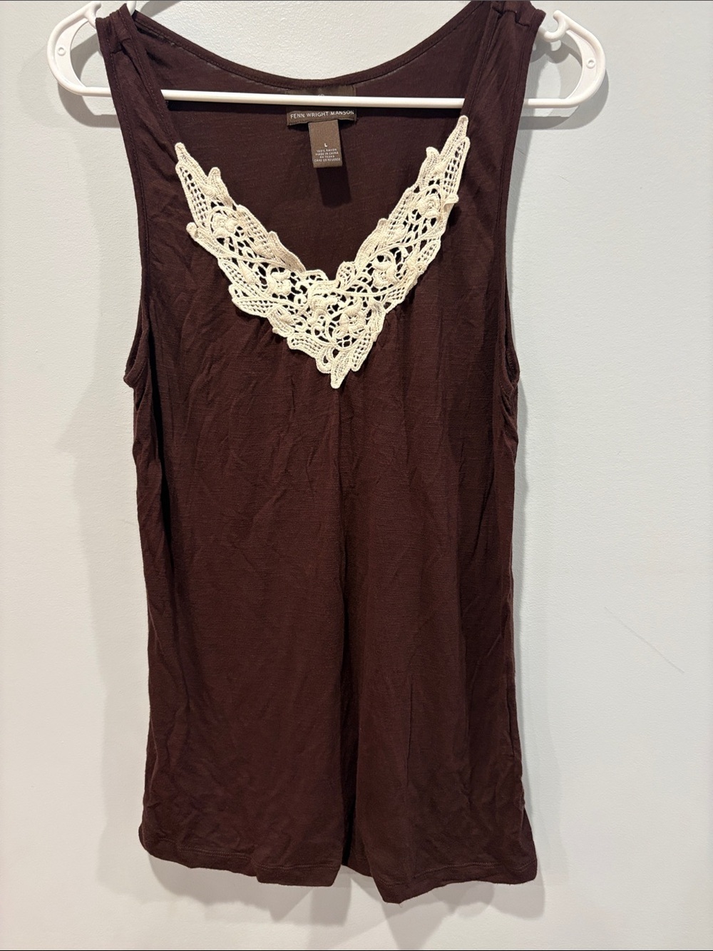 Fenn Wright Manson Brown Tank with Cream Crochet V-Detail ptp 19 length 28